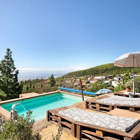 בית נופש El Cazador 1 *